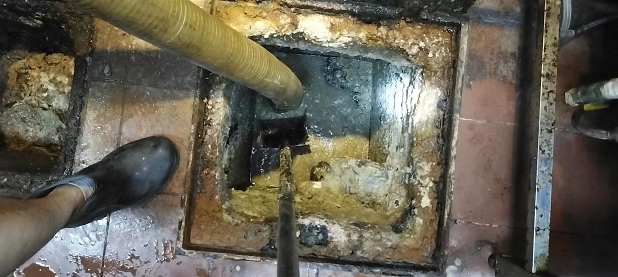 五原污水池清理一般都有毒气，怎么预防中毒呢？